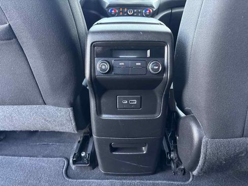 Used 2020 GMC Acadia SLE FWD image 13