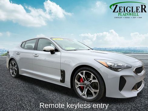 Used 2019 Kia Stinger GT2 AWD/4WD image 7