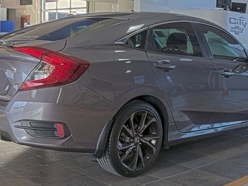 Used 2020 Honda Civic Sport image 3