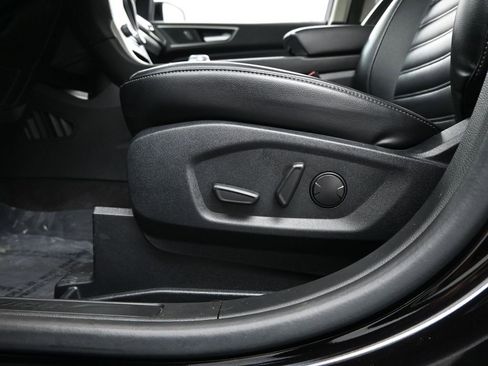 Used 2022 Ford Edge SEL w/ Convenience Package image 24