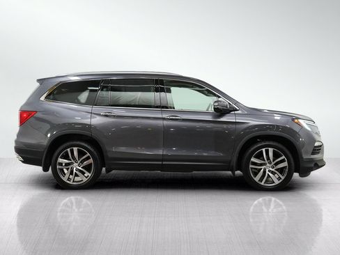 Used 2017 Honda Pilot Elite image 6