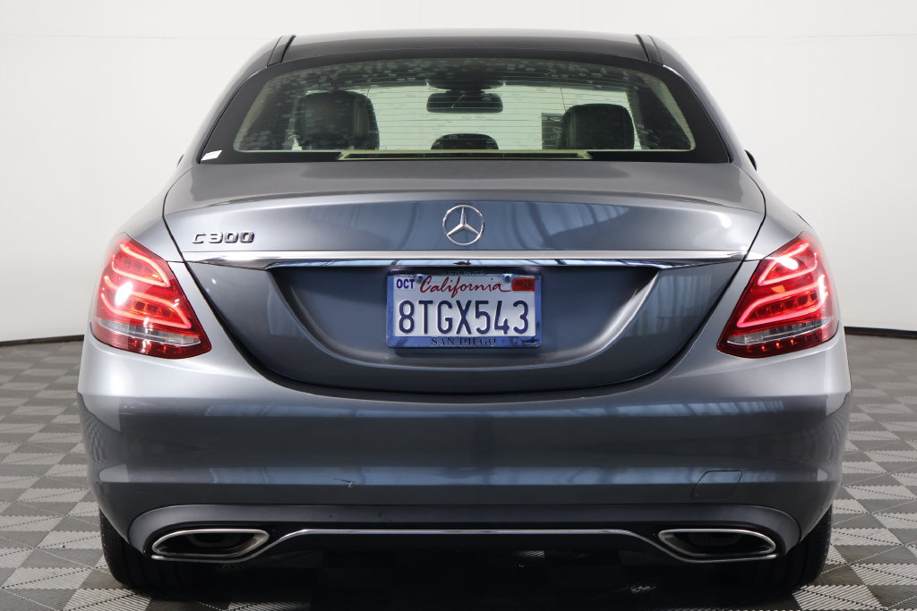 Used 2017 Mercedes-Benz C 300 Sedan image 5