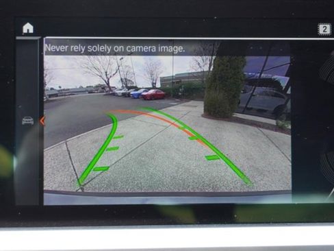 Used 2022 BMW 330i xDrive Sedan w/ Driving Assistance Package image 30