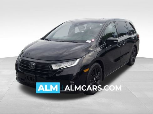 Used 2023 Honda Odyssey Sport image 1