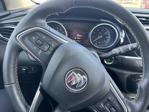 Used 2022 Buick Encore GX Select w/ Sport Touring Package FWD image 13