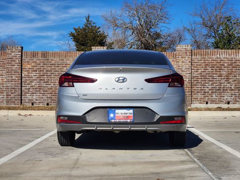 Used 2020 Hyundai Elantra SE w/ Cargo Package (C1) image 7