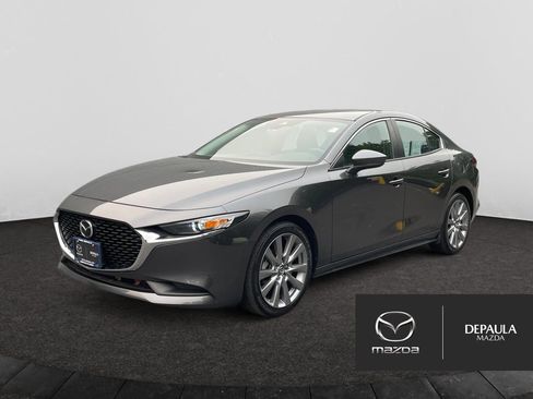 Used 2023 MAZDA MAZDA3 s FWD image 1