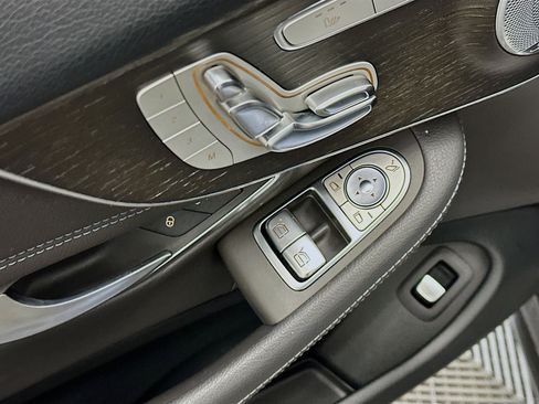 Used 2019 Mercedes-Benz C 300 4MATIC Coupe image 15
