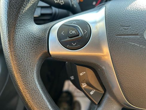 Used 2015 Ford Escape SE image 18