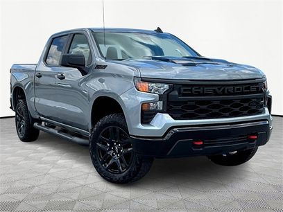New 2026 Chevrolet Silverado 1500 Custom Trail Boss w/ LPO, Dark Essentials Package