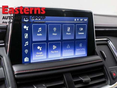 Used 2024 Chevrolet Suburban RST RWD image 19