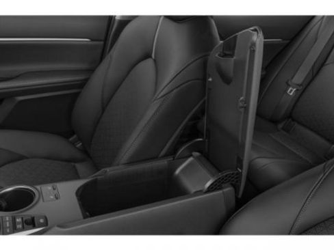 Used 2024 Toyota Camry XSE image 17