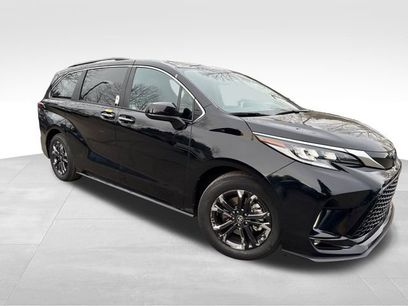 Used 2024 Toyota Sienna XSE