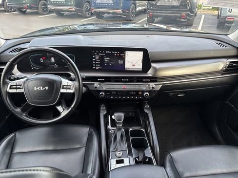 Certified 2025 Kia Telluride S FWD image 34