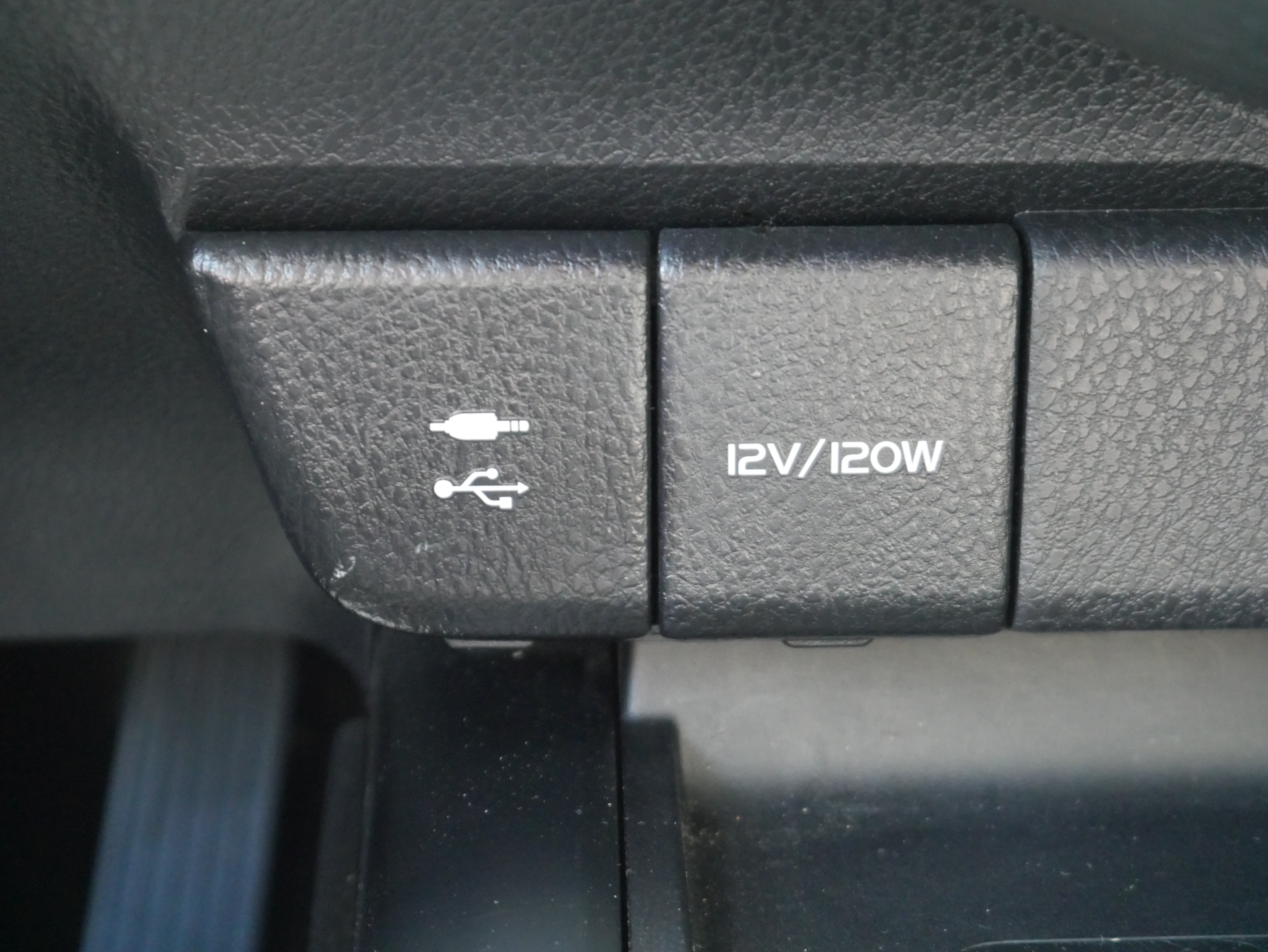 Used 2018 Toyota Camry XLE w/ Audio Package FWD image 20