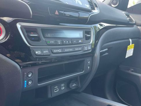 New 2026 Honda Ridgeline Black Edition image 26