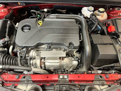 Used 2024 Chevrolet Malibu LT w/ LPO, Floor Liner Package FWD image 29