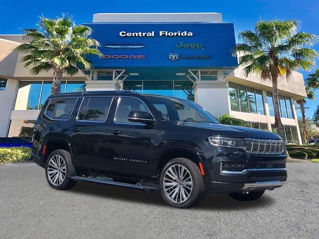 Used 2022 Jeep Grand Wagoneer Series III w/ Rear Seat Video Group 1 AWD/4WD image 2