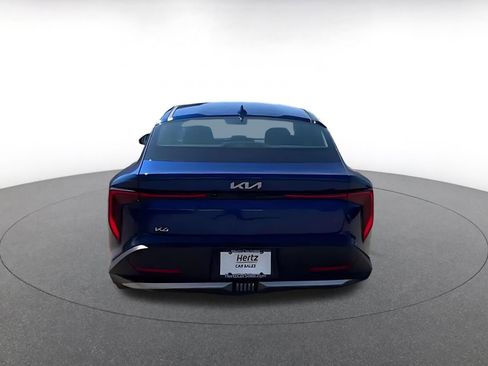 Used 2025 Kia K4 LXS image 12