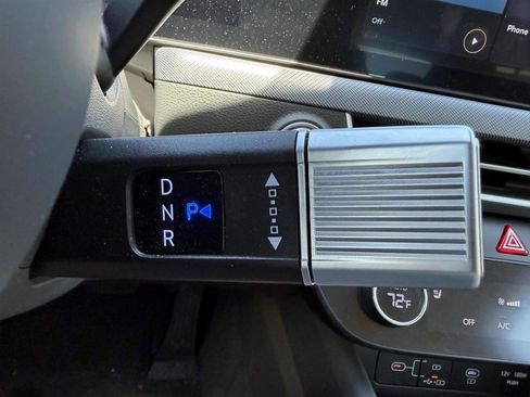 Used 2025 Hyundai Sonata SEL FWD image 16