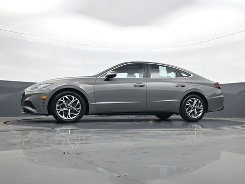 Certified 2023 Hyundai Sonata SEL w/ Convenience Package image 28