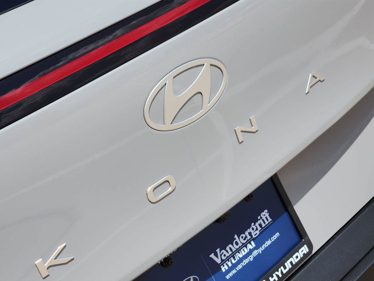 New 2027 Hyundai Kona SEL Sport FWD image 8