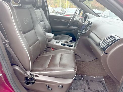 Used 2019 Jeep Grand Cherokee Overland image 26