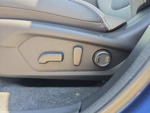 Used 2026 Subaru Forester Premium AWD/4WD image 15