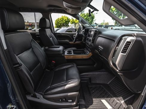 Used 2019 Chevrolet Silverado 2500 LTZ w/ Duramax Plus Package AWD/4WD image 32