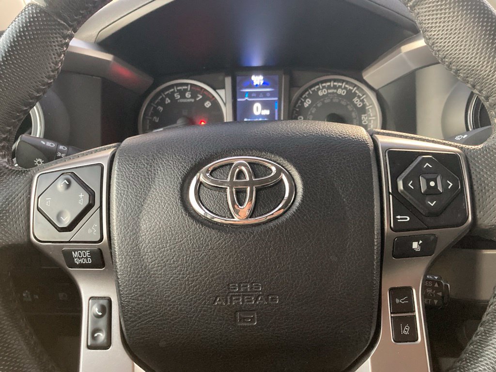 Used 2021 Toyota Tacoma SR5 RWD image 19
