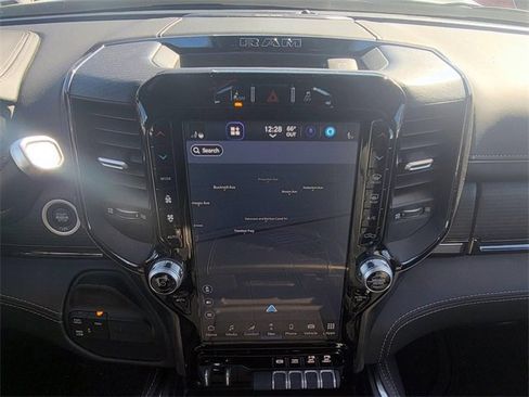 Used 2024 RAM 3500 Limited image 24