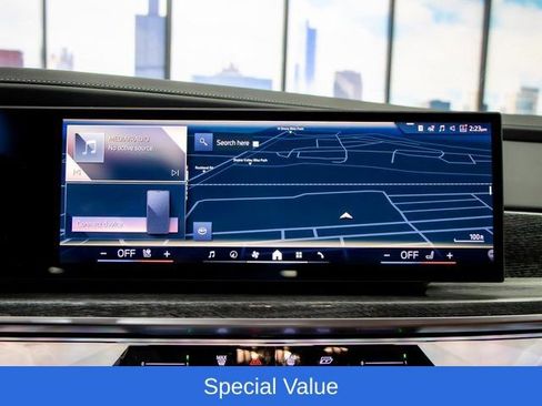 Used 2025 BMW 760i xDrive AWD/4WD image 19