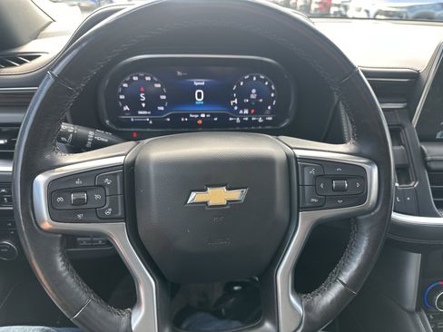 Used 2022 Chevrolet Tahoe LT w/ LT Signature Package image 14