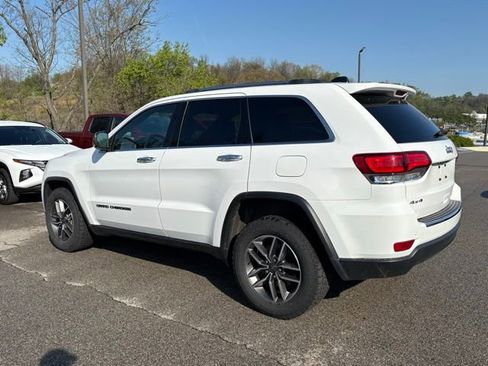 Used 2021 Jeep Grand Cherokee Limited w/ Premium Lighting Group AWD/4WD image 3