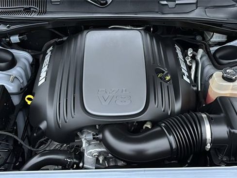 Used 2020 Dodge Challenger R/T w/ Plus Package image 31