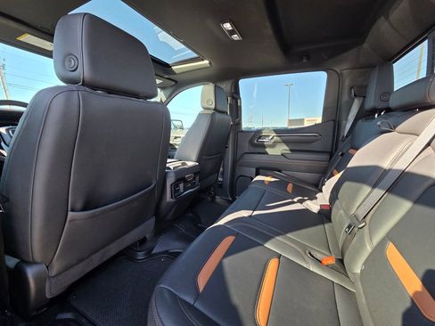 Used 2024 GMC Sierra 1500 AT4 w/ Technology Package image 27