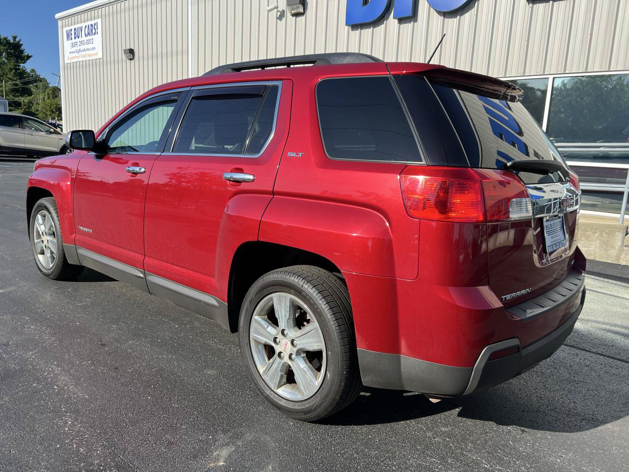 Used 2014 GMC Terrain SLT w/ Chrome Appearance Package AWD/4WD image 3