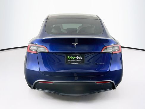 Used 2021 Tesla Model Y Long Range AWD/4WD image 7