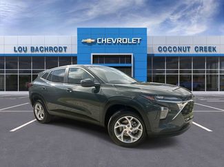 Used 2025 Chevrolet Trax LS w/ LS Convenience Package FWD video 1