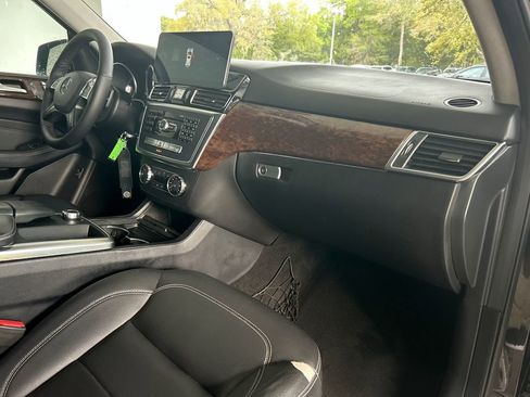 Used 2012 Mercedes-Benz ML 350 4MATIC image 29