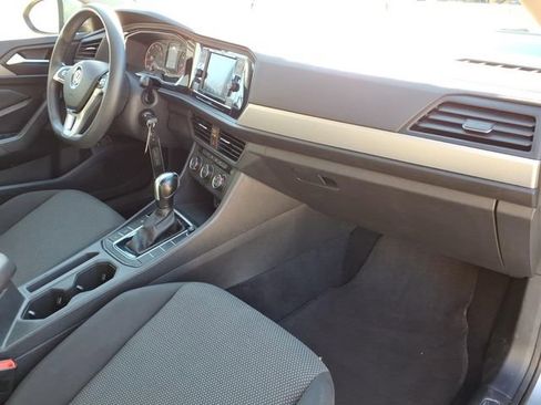 Used 2021 Volkswagen Jetta S image 21