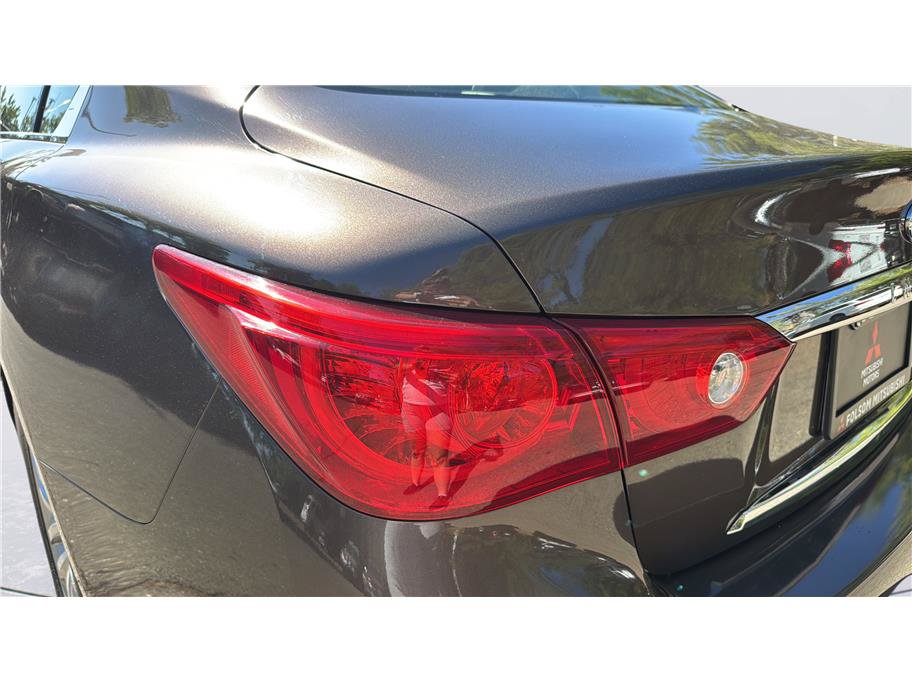 Used 2015 INFINITI Q50 Premium w/ Navigation Package RWD image 11