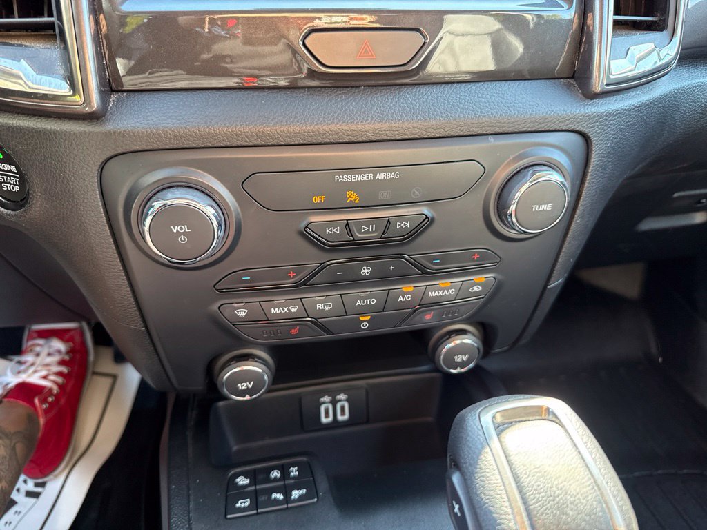 Used 2019 Ford Ranger Lariat w/ Black Appearance Package AWD/4WD image 36