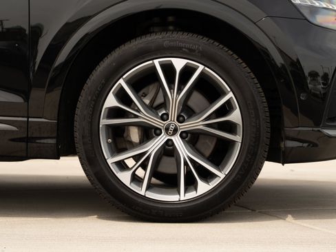 Certified 2023 Audi Q8 Premium Plus AWD/4WD image 33