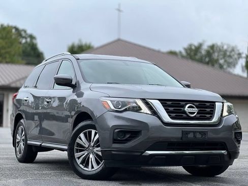 Used 2020 Nissan Pathfinder S AWD/4WD image 3