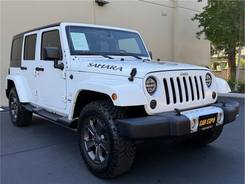 Used 2015 Jeep Wrangler Unlimited Sahara w/ Connectivity Group AWD/4WD image 2