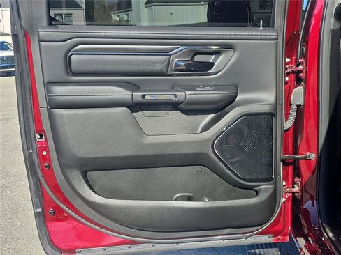 Used 2024 RAM 1500 Limited image 16
