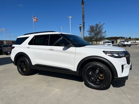 New 2026 Ford Explorer Tremor w/ Tremor Ultimate Package AWD/4WD image 1