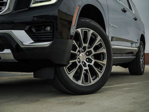 New 2026 GMC Yukon XL Denali w/ Sun & Power Step Package AWD/4WD image 6