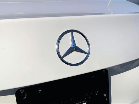 Used 2025 Mercedes-Benz C 300 4MATIC Sedan image 28